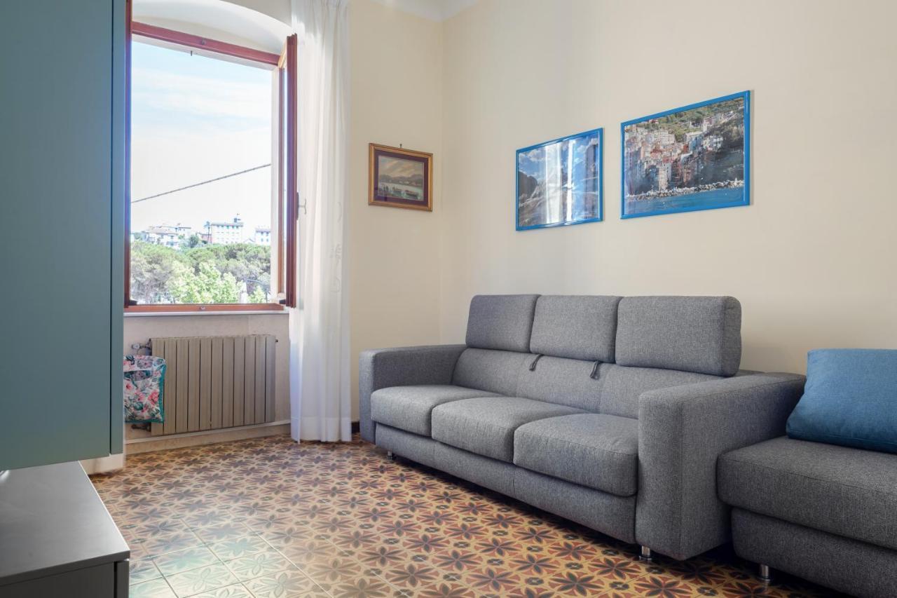 Cadimare Lovely Apartment ลาสเปเซีย ภายนอก รูปภาพ