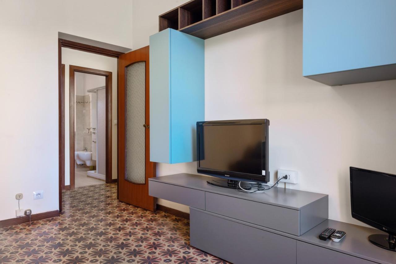 Cadimare Lovely Apartment ลาสเปเซีย ภายนอก รูปภาพ