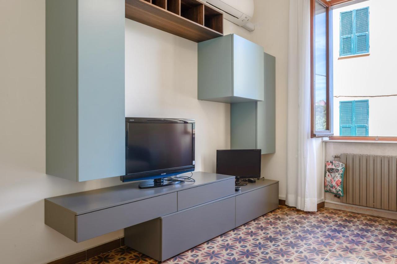 Cadimare Lovely Apartment ลาสเปเซีย ภายนอก รูปภาพ